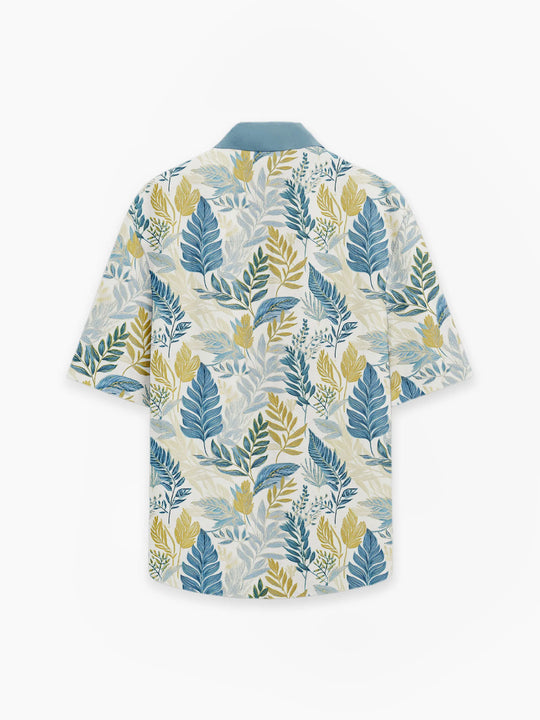 Breezy Hawaiian Short-Sleeve Shirt in Tropic Foliage