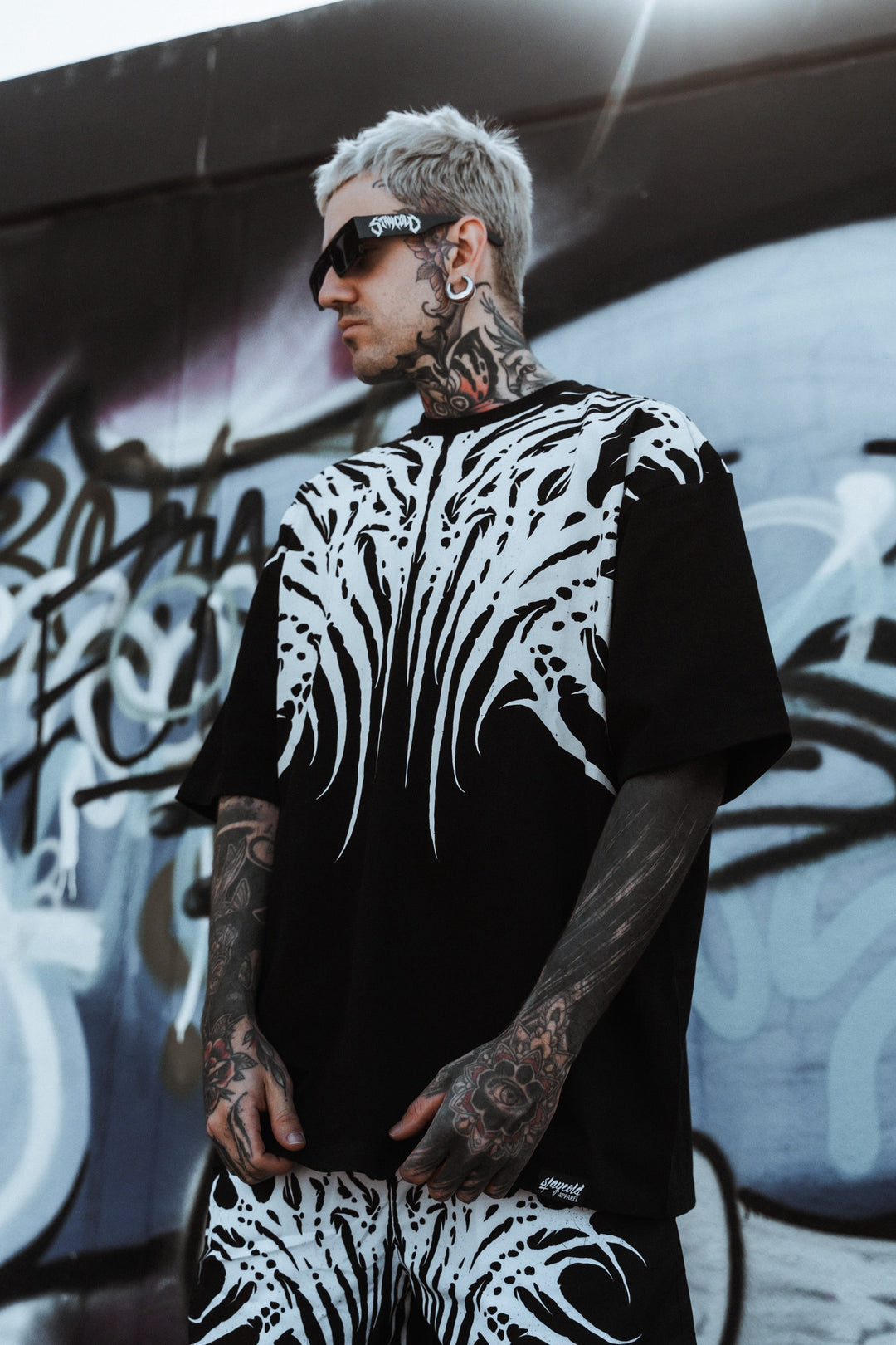 Necroblade (white) - Heavy Oversized T-Shirt black 250GSM